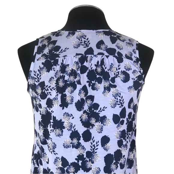 SOLD - LOFT - Petite Floral Mixed Media Top - Picture 7 of 10